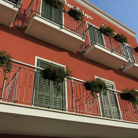 Silvestrino Hotel 3*