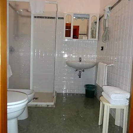 Silvestrino 3*