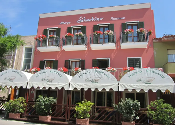 Hotel Silvestrino 3*